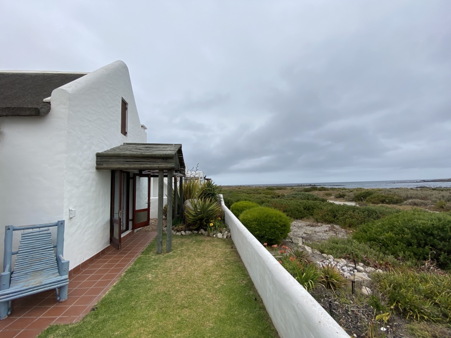 4 Bedroom Property for Sale in Jacobsbaai Western Cape